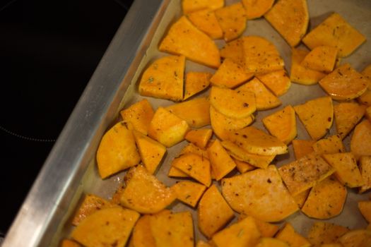 Halloumi bakken oven: zo maak je hem perfect krokant in Groningen-stijl