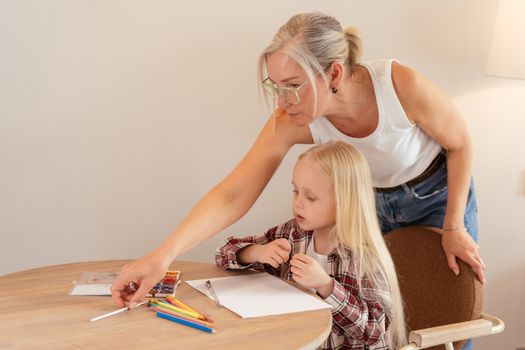 Ouderschap les Groningen: waar vind je hulp en cursussen?