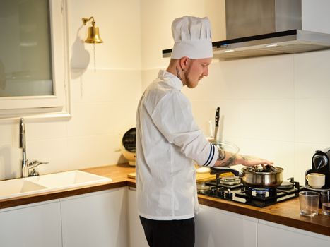 Romige vegetarische pasta met geroosterde groenten, citroen en Groningse mosterd zoals bij Koken met MAX vandaag