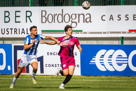 Voetbalfans in Groningen kijken naar een Serie A-wedstrijd met aandacht voor Italiaanse topclubs en Nederlandse spelers